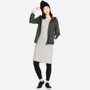 Uniqlo Pocketable Dotted Parka Medium